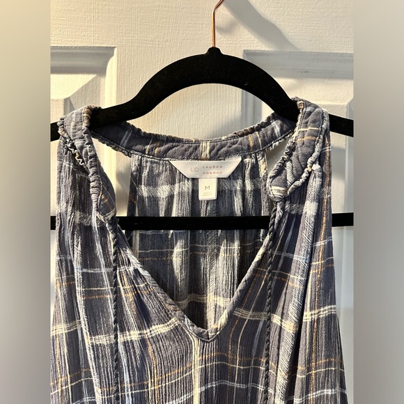 Lauren Conrad Babydoll top - Picture 3 of 3